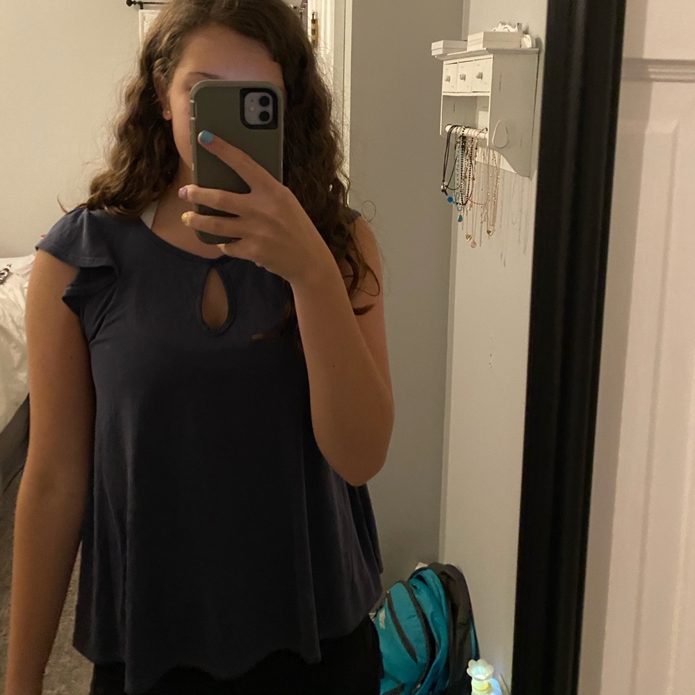 Tank top with cutout